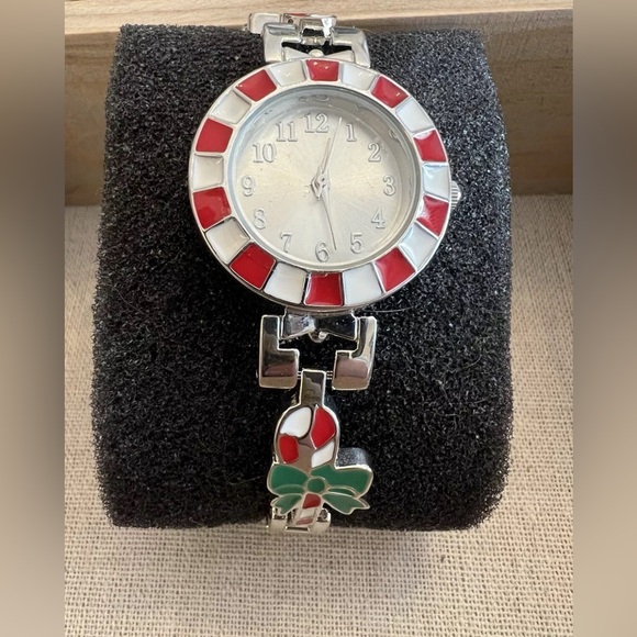 Womens Watch Christmas Candy Cane Silver Bracelet Red White Green Enamel Analog - Picture 1 of 9